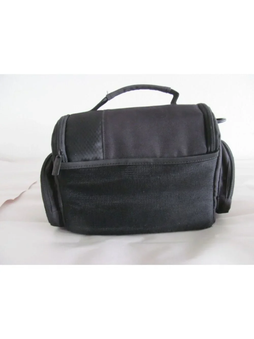 Targus Black Camera Bag with Adjustable Detachable Strap Multiple Compartments